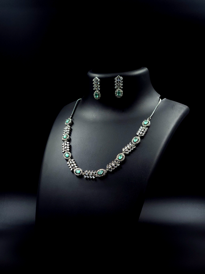 emerald Necklaceset with earring