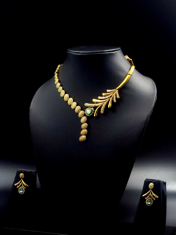 Hasli Golden Necklace
