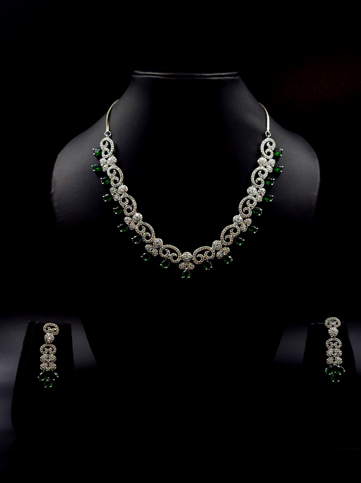 Party ware Emerald Necklace Set