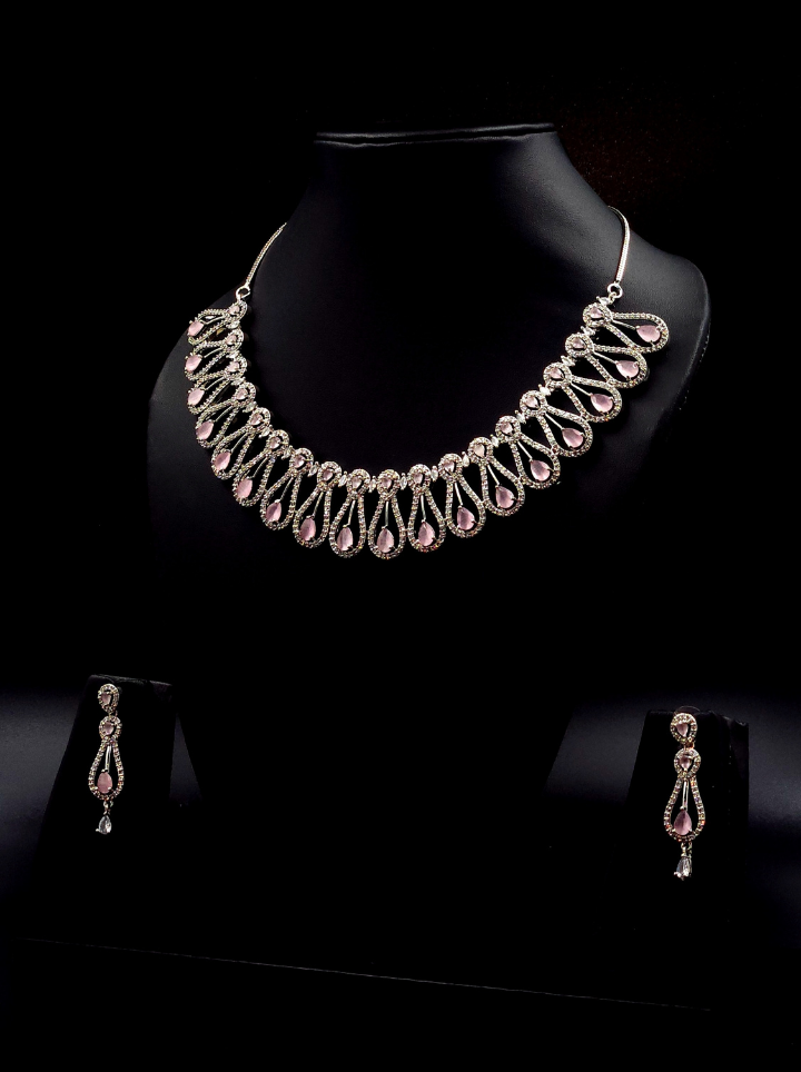 Party Wear Rose Diamond Nacklace