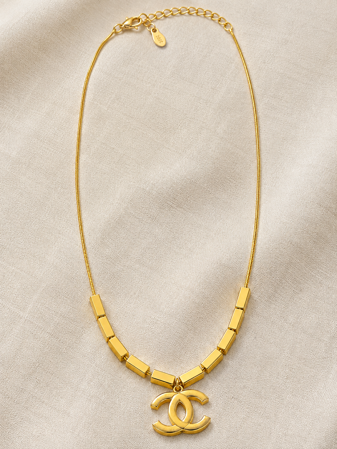 Shimmer Touch Gold Chain