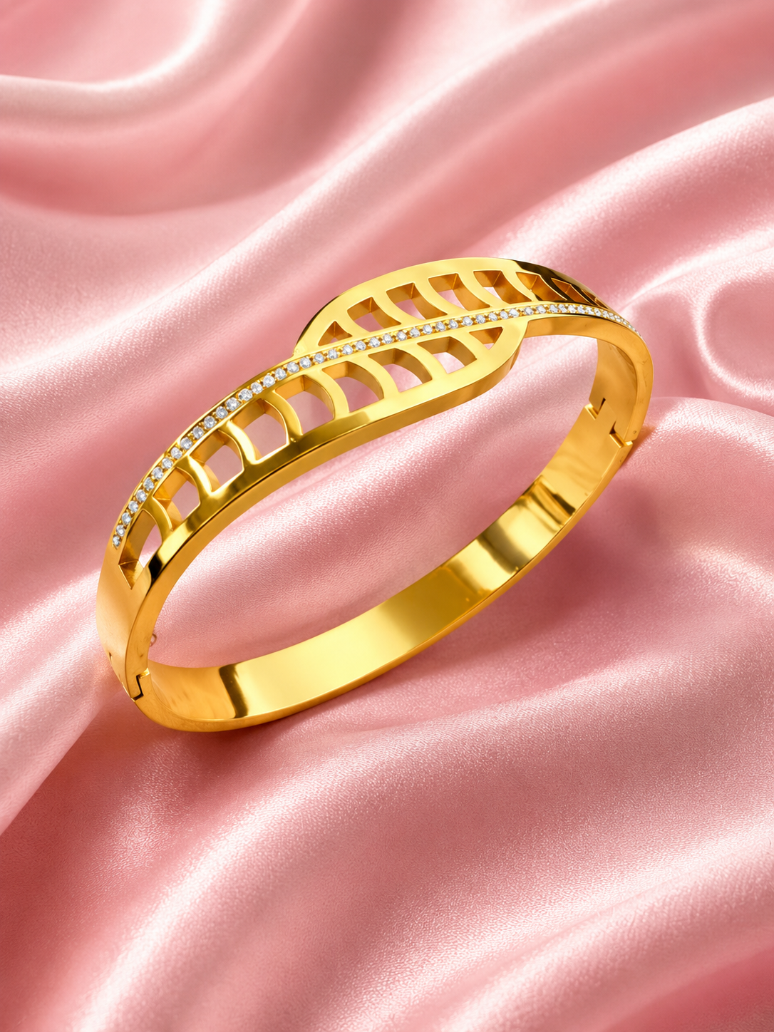 Starlit Spark Premium Bracelet